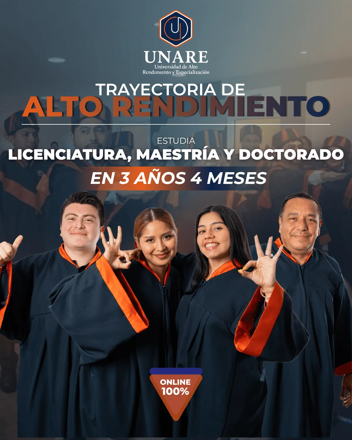 Egresados de UNARE celebrando su graduación. Trayectoria de alto rendimiento: estudia licenciatura, maestría y doctorado en 3 años 4 meses, 100% online.